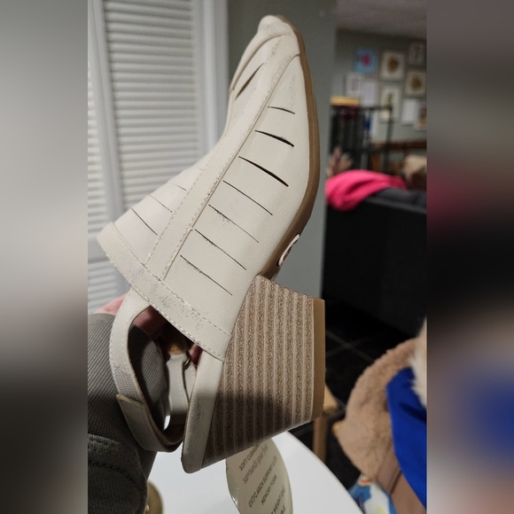 NATURAL SOUL Dayna Shell mooth Cream Slingback Stacked BlockHeel Sandals.6.5 NWT - Picture 10 of 15